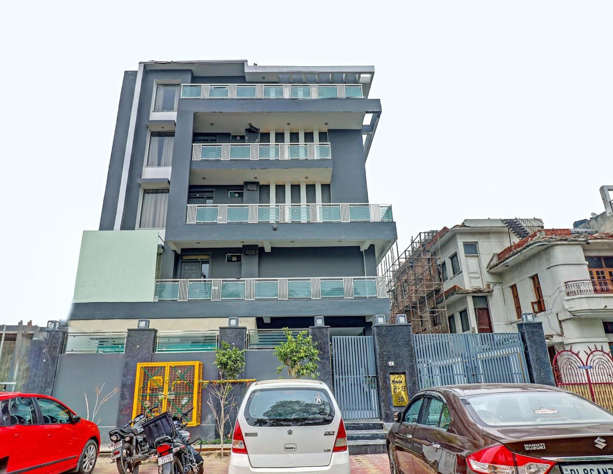 Готель Townhouse Sector 30 Near Botanic Garden Of Indian Republic Нойда Екстер'єр фото